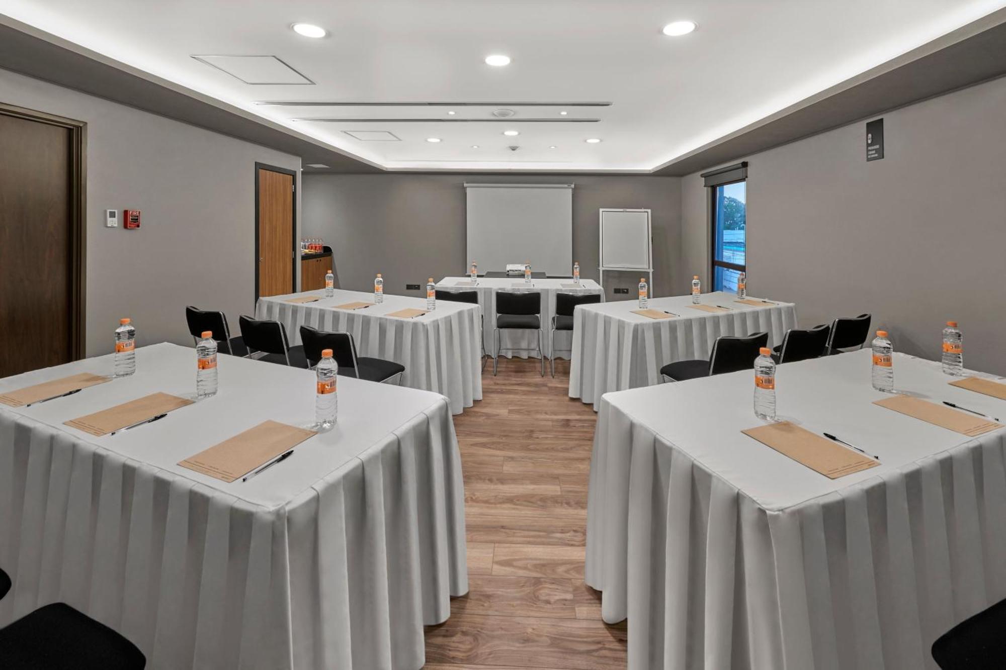 City Express By Marriott Monterrey Lindavista Guadalupe  المظهر الخارجي الصورة