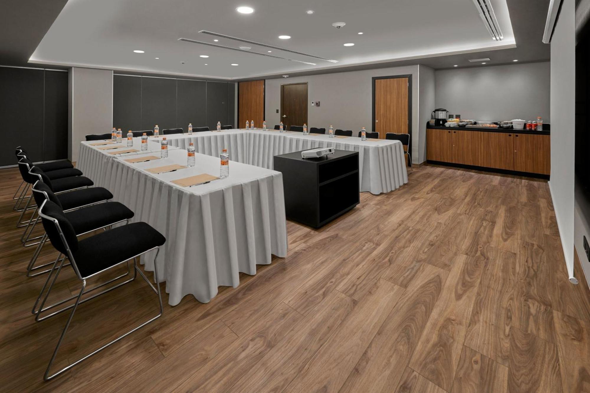 City Express By Marriott Monterrey Lindavista Guadalupe  المظهر الخارجي الصورة