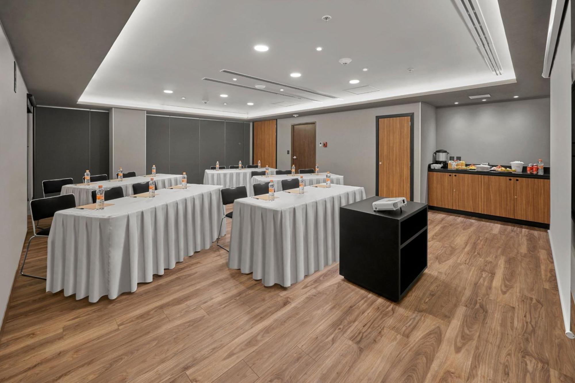 City Express By Marriott Monterrey Lindavista Guadalupe  المظهر الخارجي الصورة
