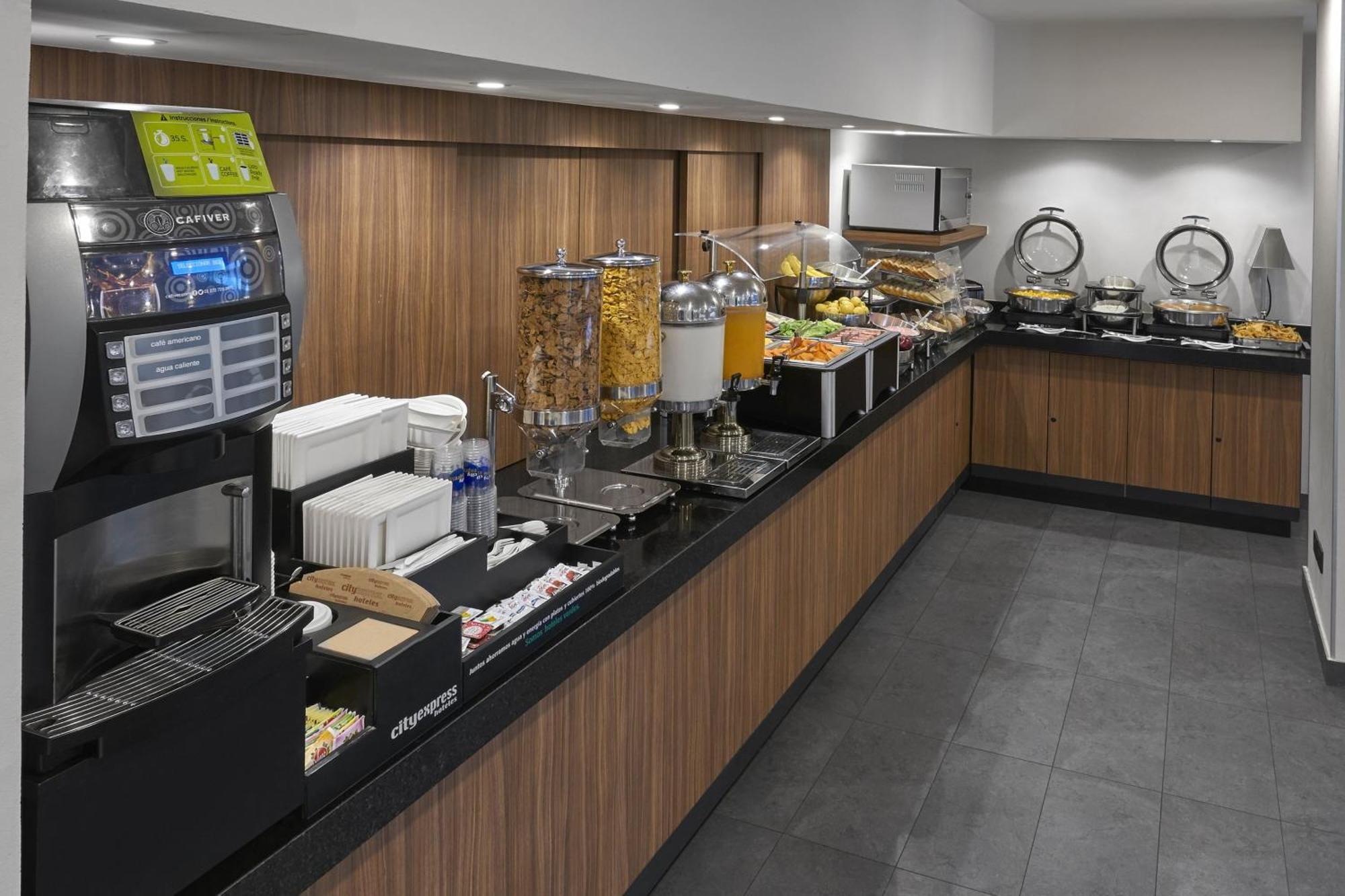 City Express By Marriott Monterrey Lindavista Guadalupe  المظهر الخارجي الصورة