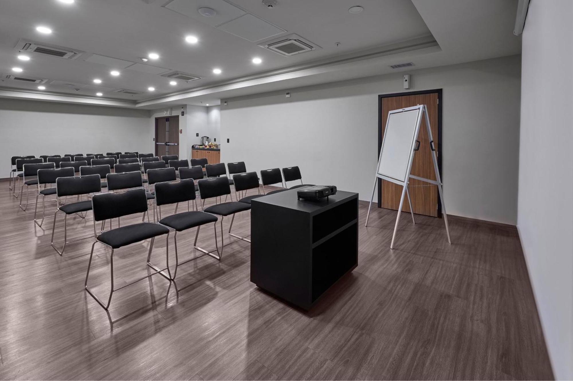 City Express By Marriott Monterrey Lindavista Guadalupe  المظهر الخارجي الصورة
