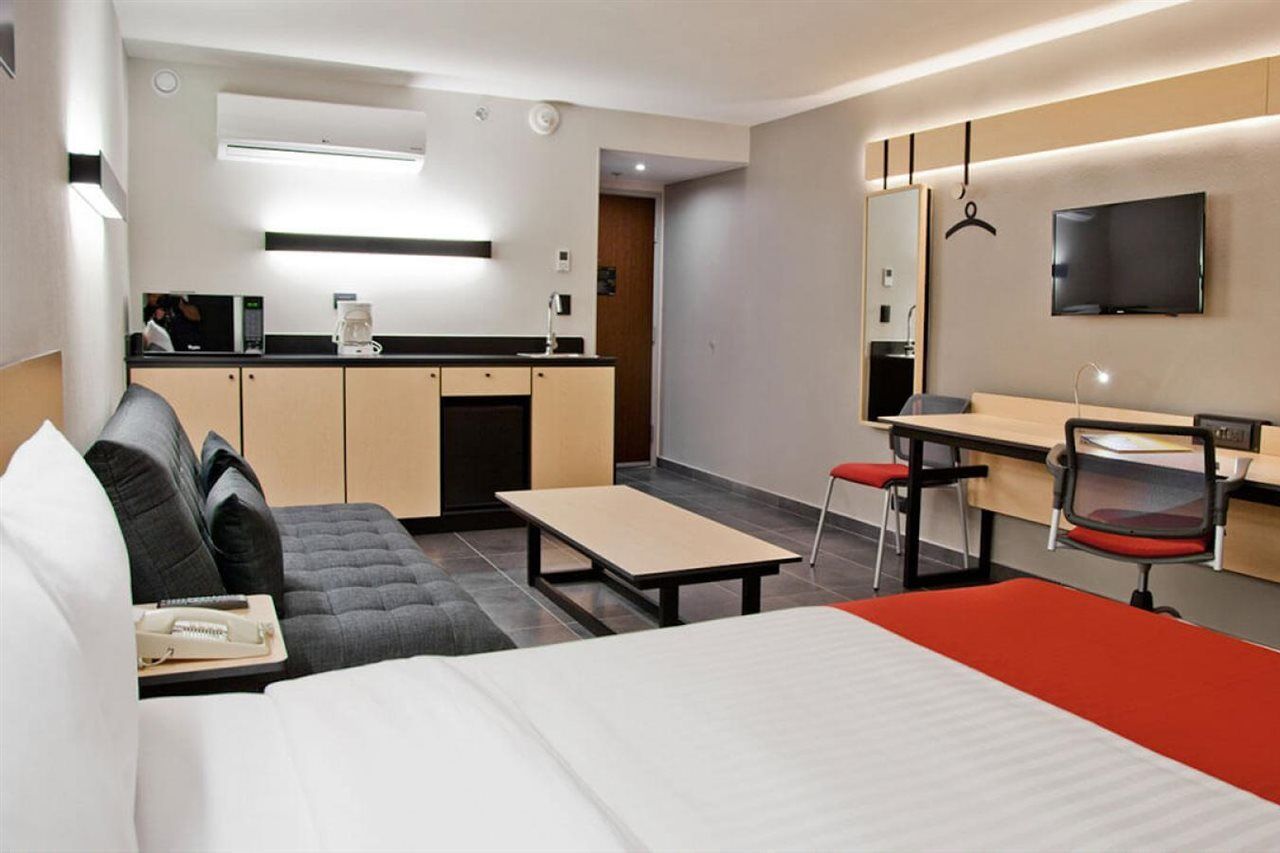 City Express By Marriott Monterrey Lindavista Guadalupe  المظهر الخارجي الصورة